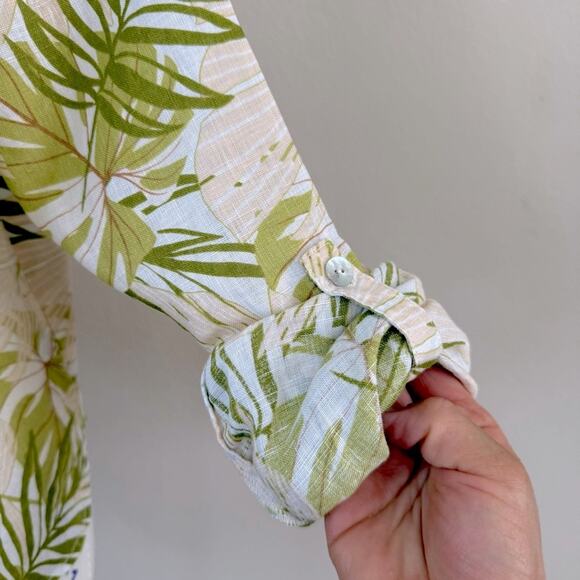 C&C California 100% Linen Tropical Botanical Print Buttons Roll Sleeve Blouse L - Picture 11 of 15